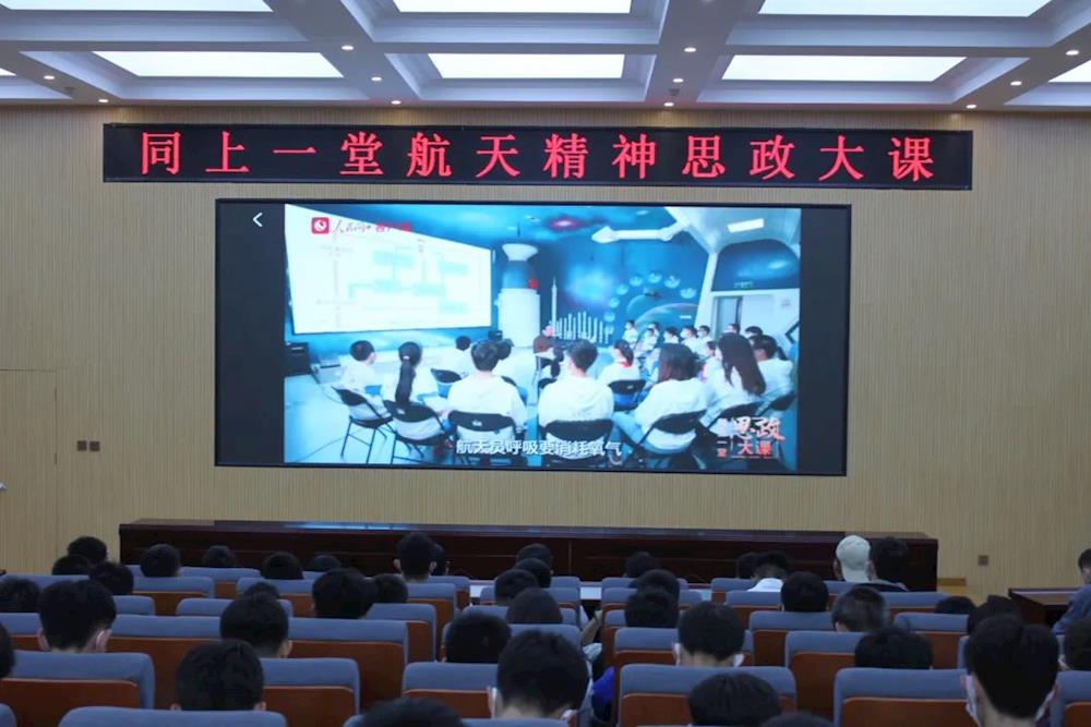 b0d86886abe94c6fbae70e54bf9ffbc9.jpg b0d86886abe94c6fbae70e54bf9ffbc9.jpg